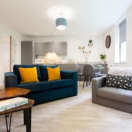 Polly'S Place Apartment Taunton & Free Off Road Parking & Wifi Ngoại thất bức ảnh