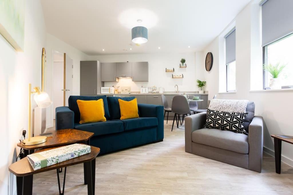 Polly'S Place Apartment Taunton & Free Off Road Parking & Wifi Ngoại thất bức ảnh