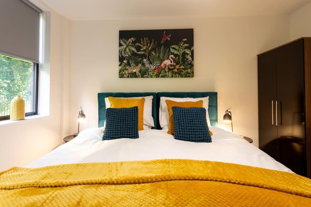Polly'S Place Apartment Taunton & Free Off Road Parking & Wifi Ngoại thất bức ảnh